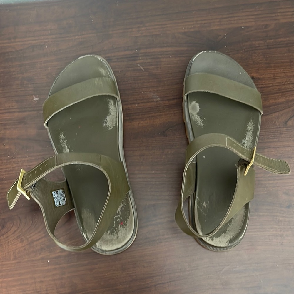 Sorel Womens Roaming™ Decon Ankle Strap Sandal in Army Green